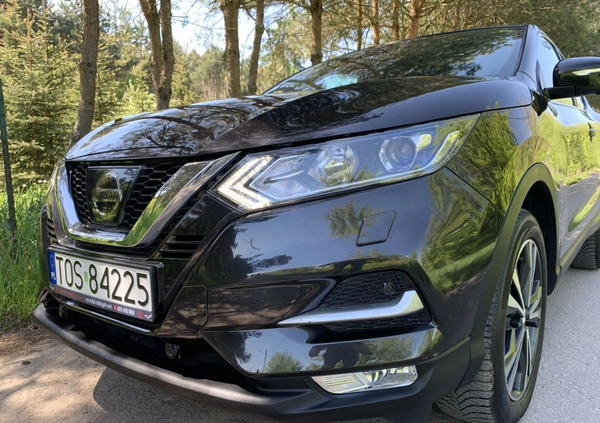 Nissan Qashqai cena 82000 przebieg: 80000, rok produkcji 2018 z Lipsk małe 781